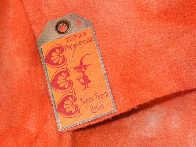 SPICED PUMPKIN - Hand Dyed Lanolin Wool - Rug Hook, Penny Rug - Shorn Sheep - Free US Ship - 1/4 YD