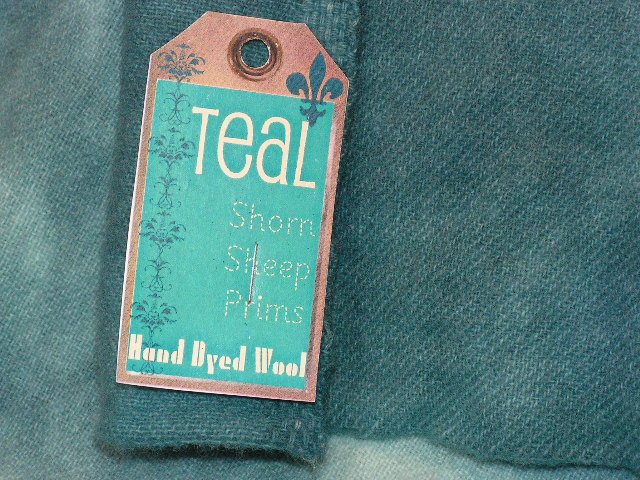 TEAL - Hand Dyed Lanolin Wool - Rug Hook, Quilt, Penny Rug - Shorn Sheep - Free US Ship - 1/4 YD