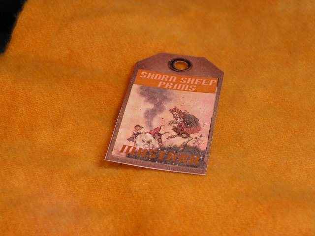 MUSTARD - Hand Dyed Rug Hooking Wool w/ Lanolin - Shorn Sheep Prims - FREE US SHIP