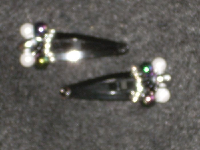 Black embellished hair clip