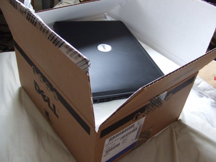 Dell Vostro 1400 laptop 14.1" T7100
