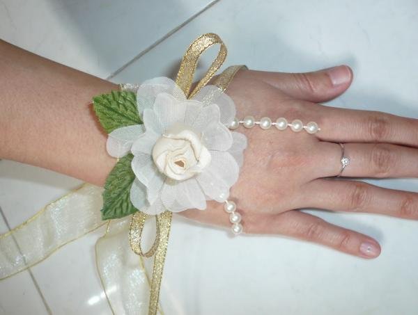 Champagne Satin, Cream Rose & Pearl Lace Wrist Corsages (LMC005)