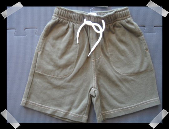 Gymboree Island Excursion Green Short 12-18 months