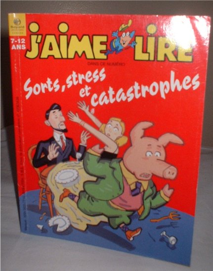 French Cartoon comic language Book homeschool "J'aime Lire" ages 7-12 INCLUDES SHIPPING