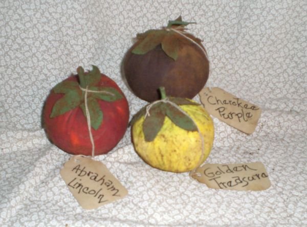 Primitive Folk Art Heirloom Tomato Ornies