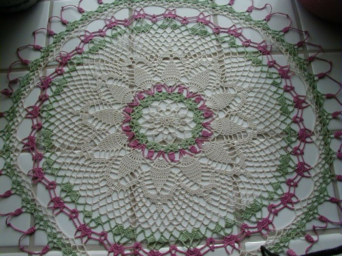 Crochet Pineapple Doily MUST SEE