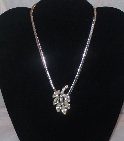 Rare Garne Rhintestone Necklace Rhodium Polished Chain