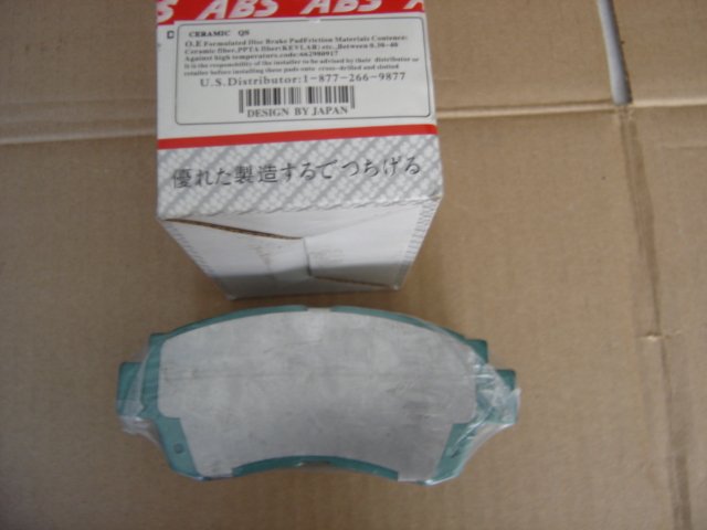 Front Disc Brake Pads Toyota Camry V6 Sienna Avalon Lexus ES300