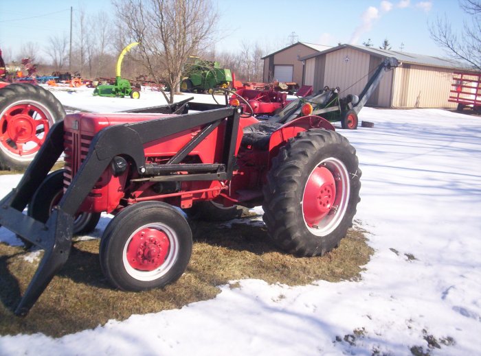International B250 Diesel Tractor with Front Loader