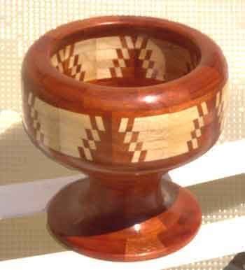 Paduak segmented dish