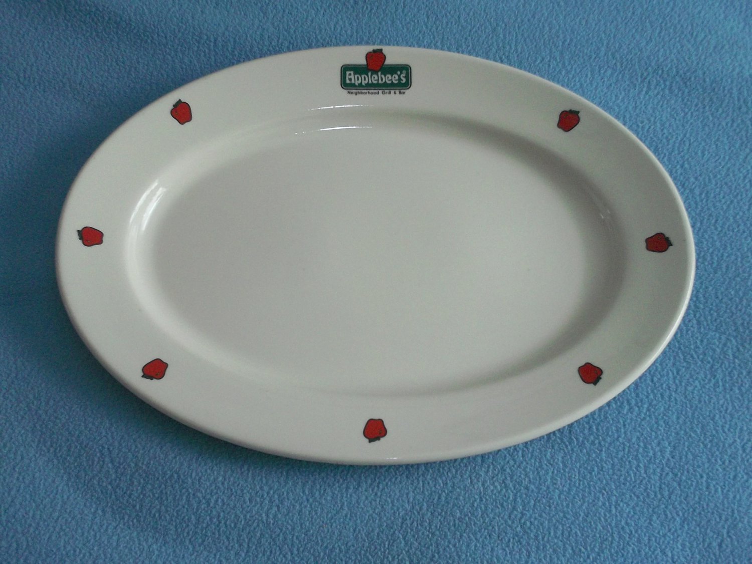 APPLEBEE'S GRILL AND BARPLATTERWHITE/APPLESONEIDADINNERWARELARGE