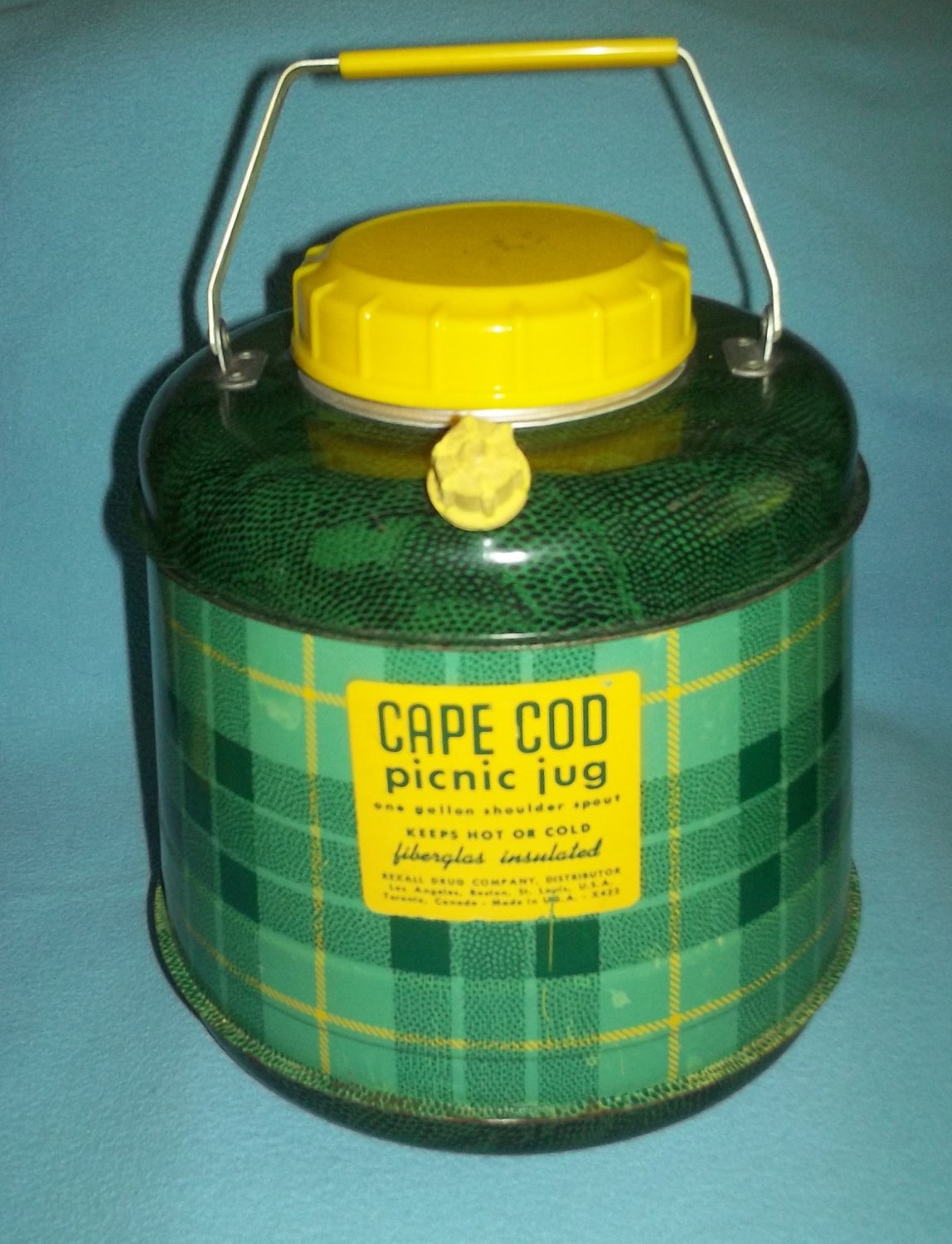 VINTAGE CAPE COD PICNIC JUG TARTAN GREEN GALLON THERMOS MIDCENTURY PICNIC