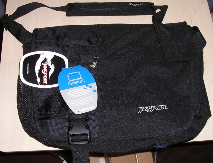 NEW JANSPORT Laptop Notebook Messenger Shoulder Bag Backpack Black NWT