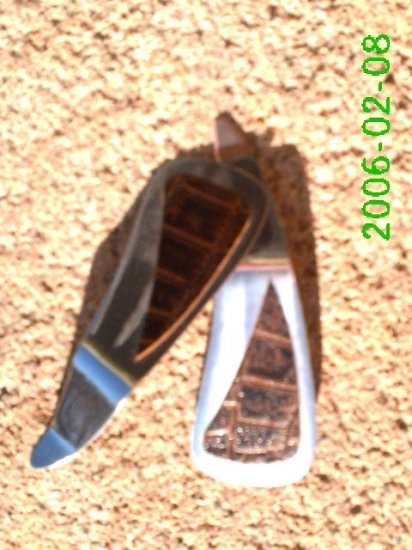 Brown crocodile stamped leather *Zaro 2 dangle earrings