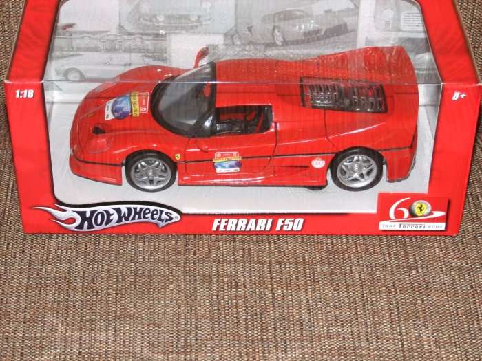 HOT WHEELS 1:18 60TH ANNIVERSARY RED FERRARI F50