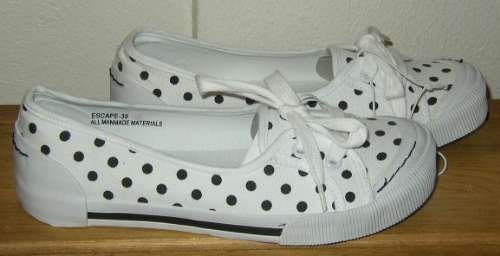 DOLLHOUSE White Black Polka Dot Canvas Flat Shoes 7 NEW