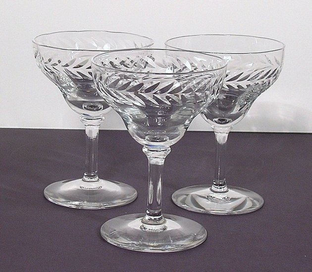 3 Bryce LAUREL Wreath Cut Optic Liquor Cordial Glasses