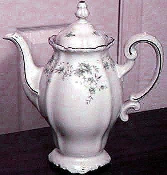 Johann Haviland-blue Garland Tea Pitcher
