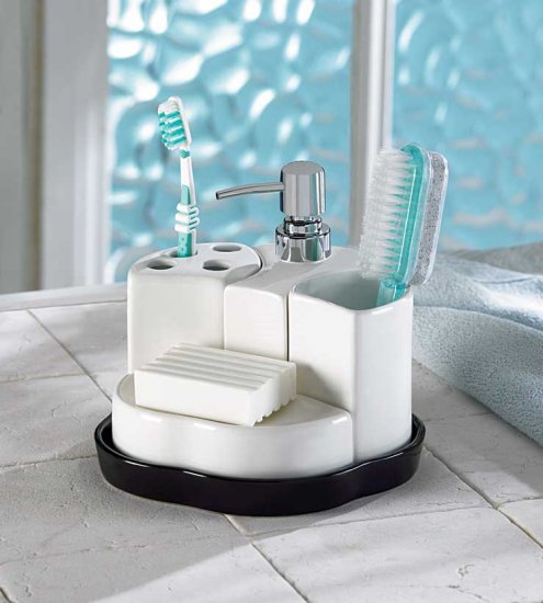 5-IN-1 BATH NECESSITIES SET