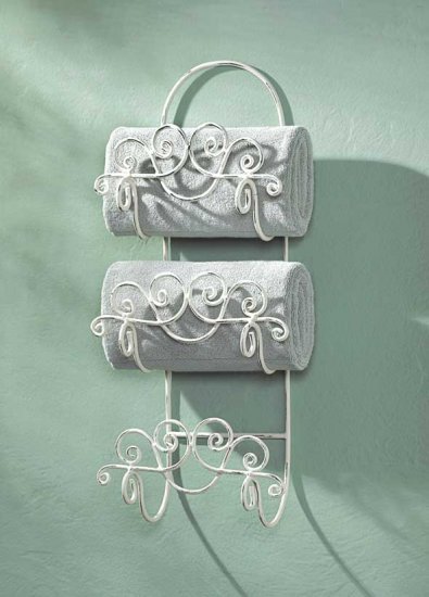 DISTRESSED WHITE TOWEL HOLDER