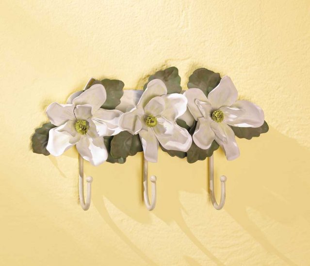 MAGNOLIA COAT HANGER