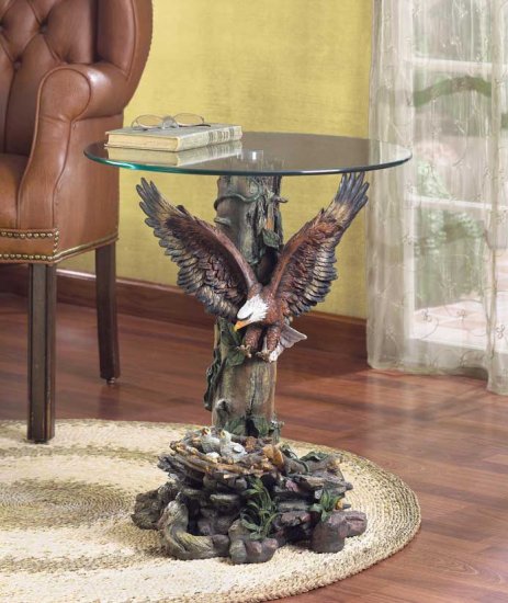 DRAMATIC EAGLE TABLE