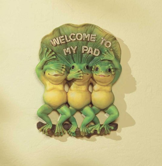 WELCOME TO MY PAD FROGS