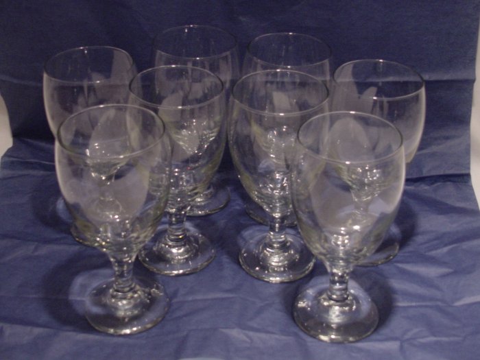 Set Of 8 Wine Glasses