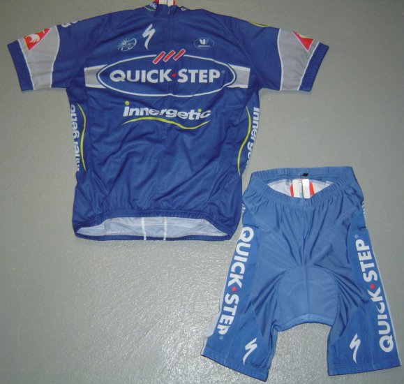 QUICKSTEP TEAM CYCLING JERSEY AND SHORTS KIT SZ M