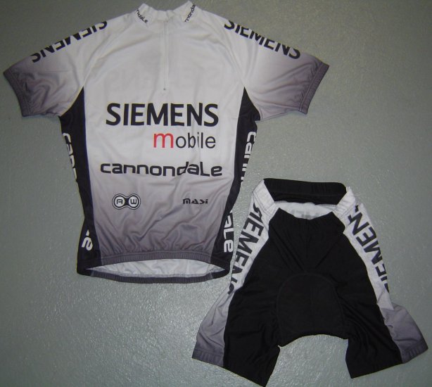 SIEMENS CANNONDALE TEAM CYCLING CYCLE JERSEY AND SHORTS KIT SZ L