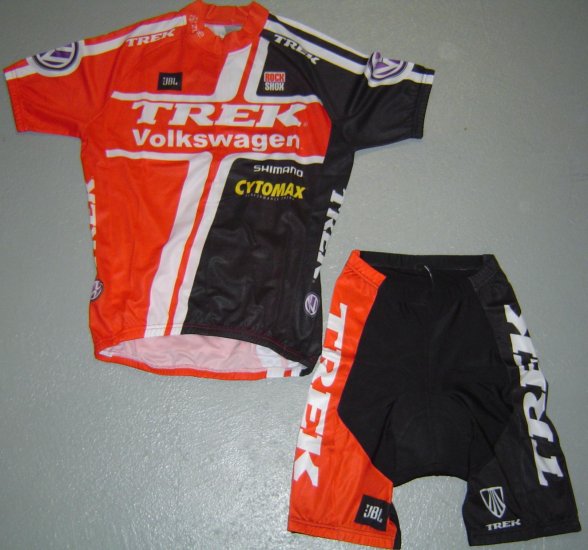 TREK VOLKSWAGEN VW CYCLING JERSEY AND SHORTS KIT SZ XL