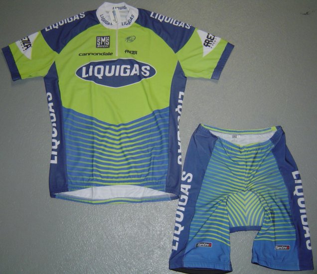 LIQUIGAS TEAM CYCLING CYCLE JERSEY AND SHORTS KIT SZ L