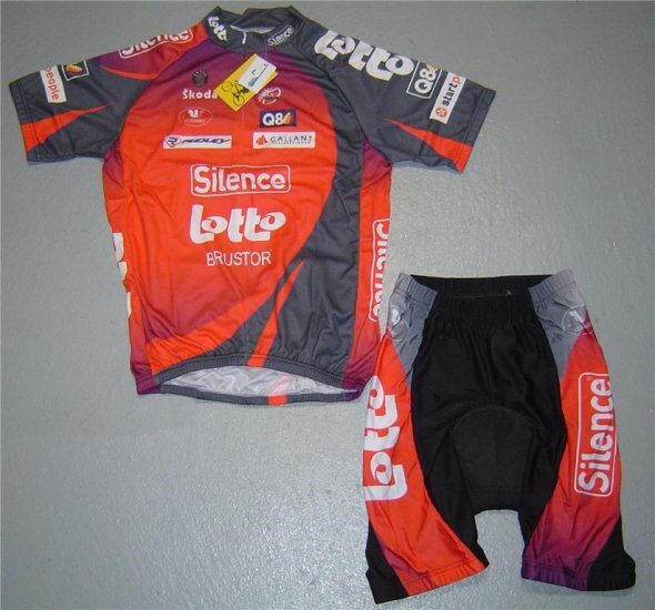 SILENCE LOTTO CYCLING CYCLE BIKE JERSEY AND SHORTS SZ L