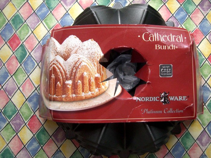 SOLD! NEW Nordic Ware Bundt Cake Pan Cathedral Edition