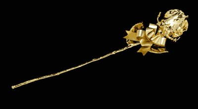 11" All Gold Rosebud