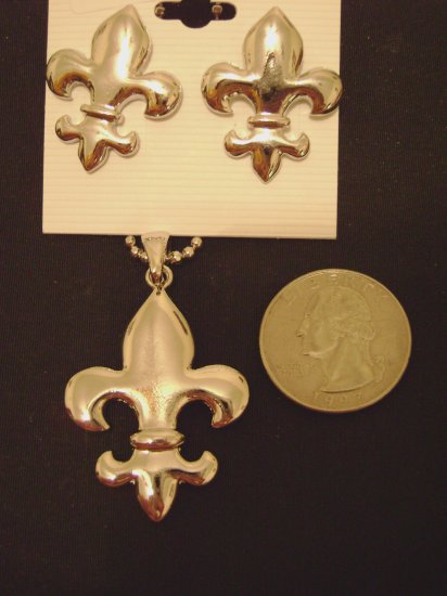 Fleur de Lis Large