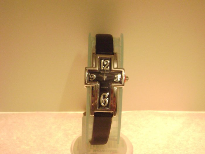 Cross Watch Black