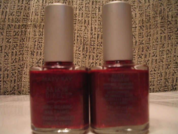 Color I.D. Long Wearing Nail Polish FEISTY MARY KAY **JUST REDUCED HALF PRICE**