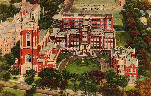 Loyola University in New Orleans Louisiana LA, Linen Postcard - 3487
