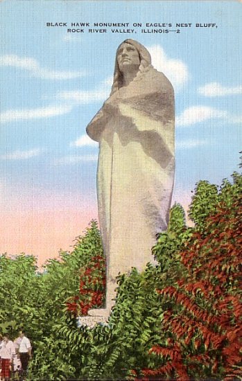 Black Hawk Monument on Eagle's Nest Bluff near Rockford Illinois IL, Linen Postcard - 3569