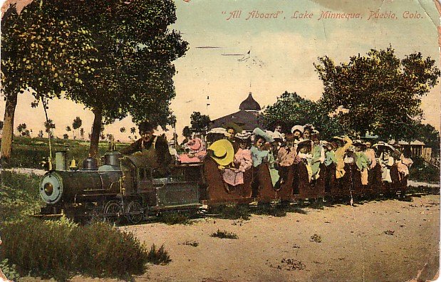 Riding on the Lake Minnequa Train, Pueblo Colorado CO 1909 Vintage Postcard - 3582