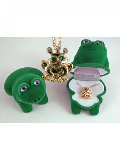 Frog Necklace, Pendant with Velour Box