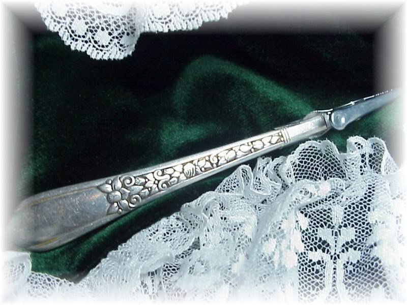 Spoon Bracelet Buddy or Roach Clip~BRIDAL WREATH 1950