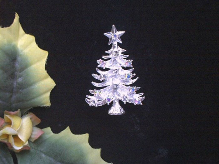 Dazzling Silvertone AB & Rhinestone Christmas Tree Brooch