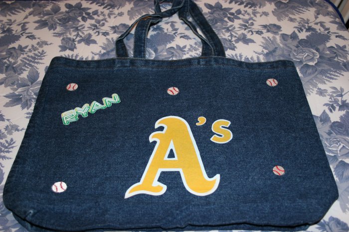 CARRY-ALL BAGS/DIAPER BAGS