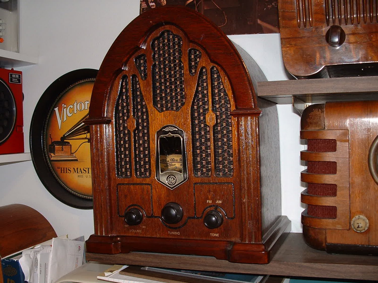 GE Cathedral Radio