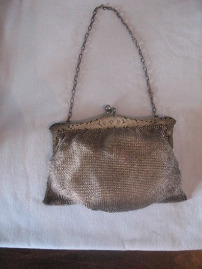 STERLING SILVER PURSE MARKED SO PRETTY DETAIED