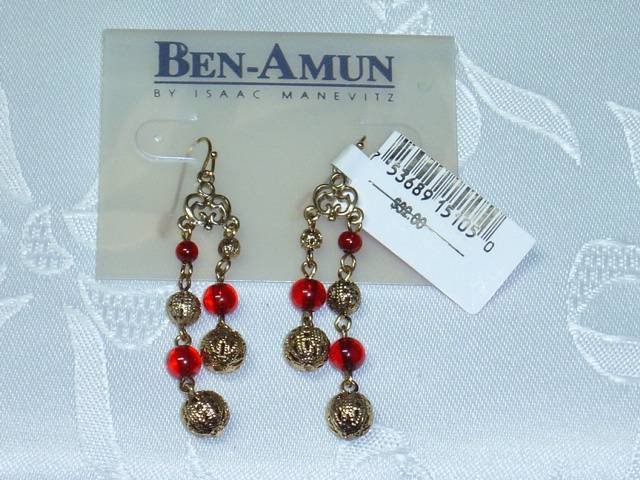 HOUSE OF BEN AMUN~DESIGNER ISAAC MANEVITZ~SAKS FIFTH AVE.~GOLD PLATED CHANDELIER EARRINGS