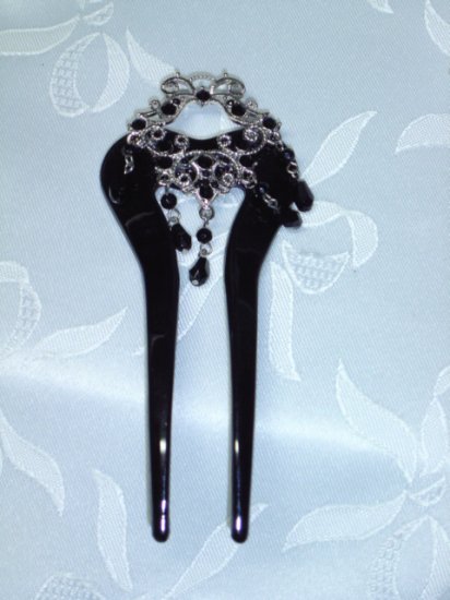 Hair fork pin fascinator comb in black with black rhinestones and dangling charms