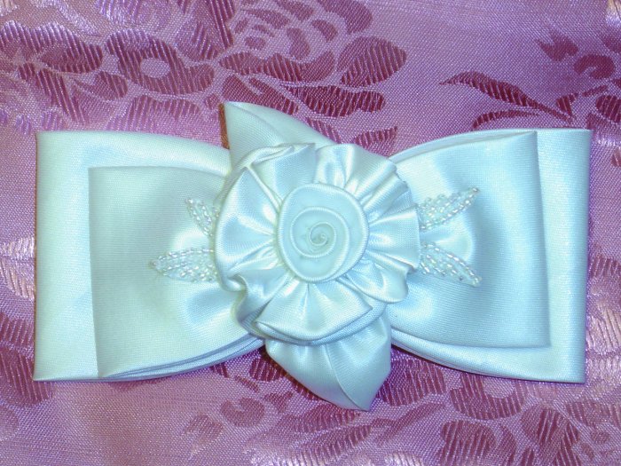 $28 WILTON BRAND WEDDING BEADED WHITE FABRIC HAIR JEWELRY BARRETTE~WEDDING